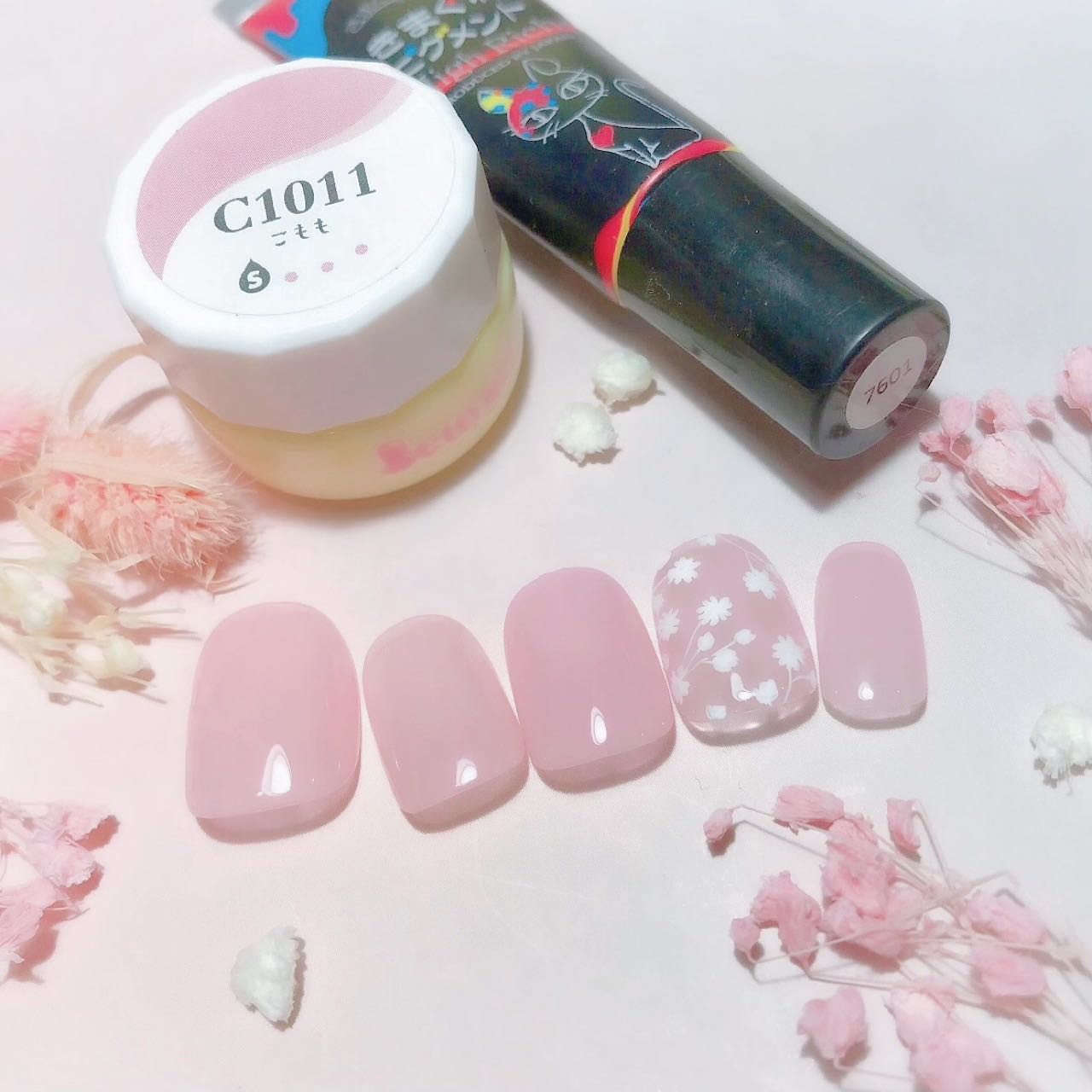 なかやまちえこ on LIPS 「CherryBlossoms🌸⠀⠀365日ネイル73日め⠀@k..」(2枚目)