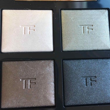 アイ カラー クォード 05A ダブル インデムニティー/TOM FORD BEAUTY/アイシャドウパレットを使ったクチコミ（2枚目）