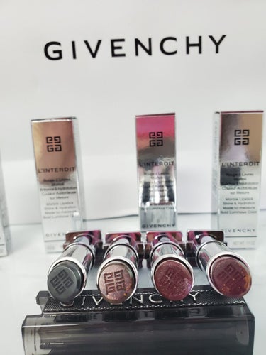 ランテルディ・リップスティック No.22 ガーネット・マーブル(限定)/GIVENCHY/口紅を使ったクチコミ（1枚目）