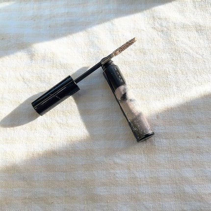 グリッターブロウマスカラ/KATE/眉マスカラを使ったクチコミ(2枚目)