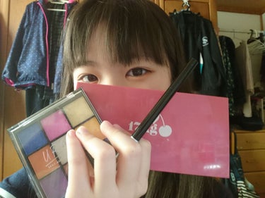 UR GLAM　BLOOMING EYE COLOR PALETTE/U R GLAM/アイシャドウパレットを使ったクチコミ（1枚目）