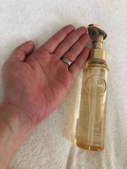 プルント ディープモイスト美容液ヘアオイル/Purunt./ヘアオイルを使ったクチコミ(4枚目)