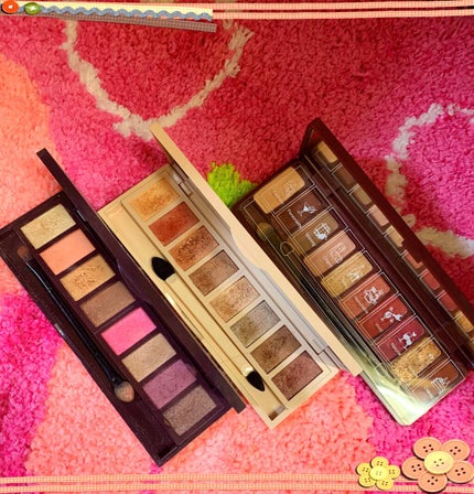 グラマラスヌード アイパレット (クリスマスコフレ 2017)/Visée/メイクアップキットを使ったクチコミ(2枚目)