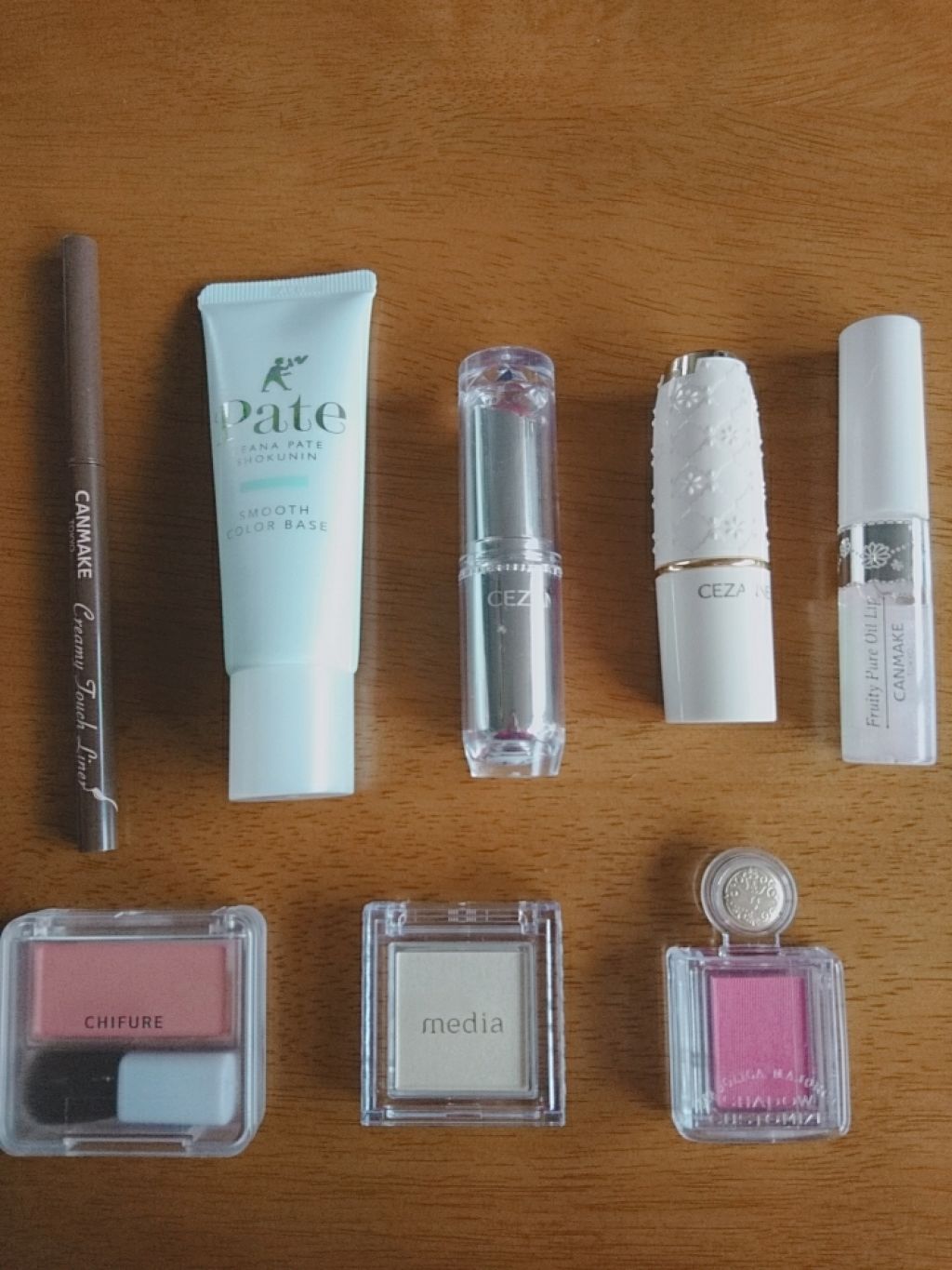 ラスティンググロスリップ/CEZANNE/口紅を使ったクチコミ（1枚目）