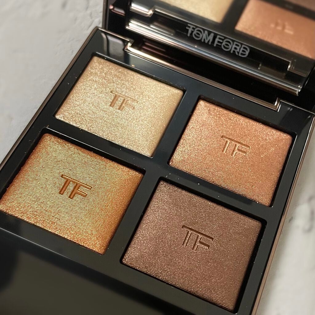 アイ カラー クォード/TOM FORD BEAUTY/アイシャドウパレットを使ったクチコミ(2枚目)