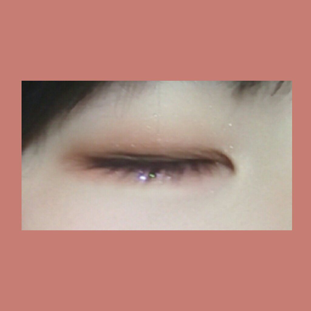 キラキラ アイシャドウ/ETUDE/スティックアイシャドウを使ったクチコミ（3枚目）