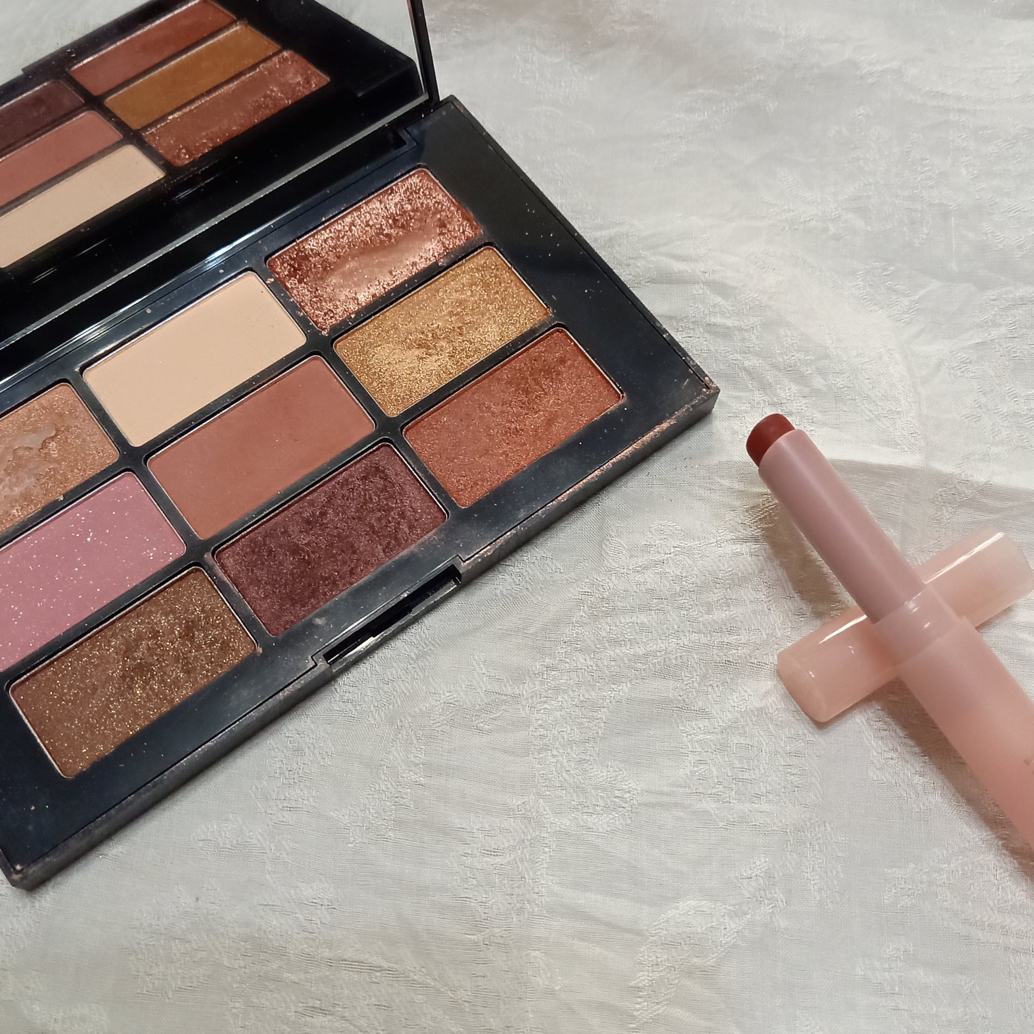 スリムスティックメルティングマット SM001 デジャヴ /hince/口紅を使ったクチコミ（2枚目）