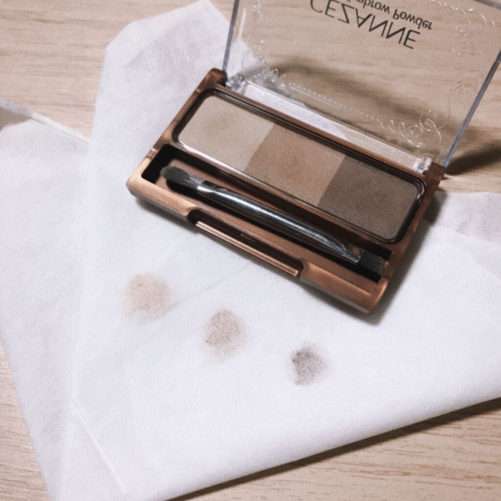 ノーズ&アイブロウパウダー/CEZANNE/パウダーアイブロウを使ったクチコミ(4枚目)