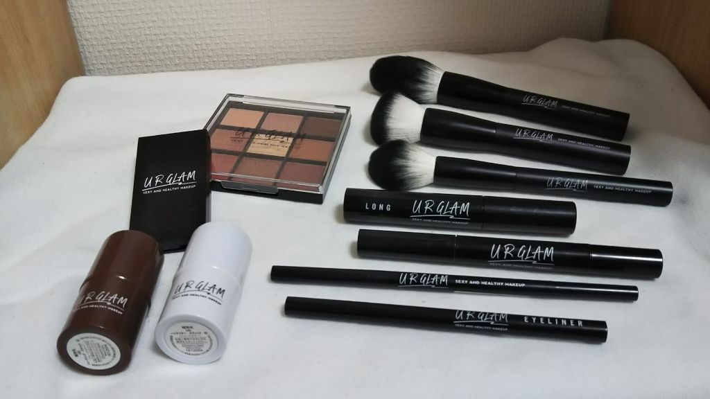 UR GLAM　BLOOMING EYE COLOR PALETTE/U R GLAM/アイシャドウパレットを使ったクチコミ（1枚目）