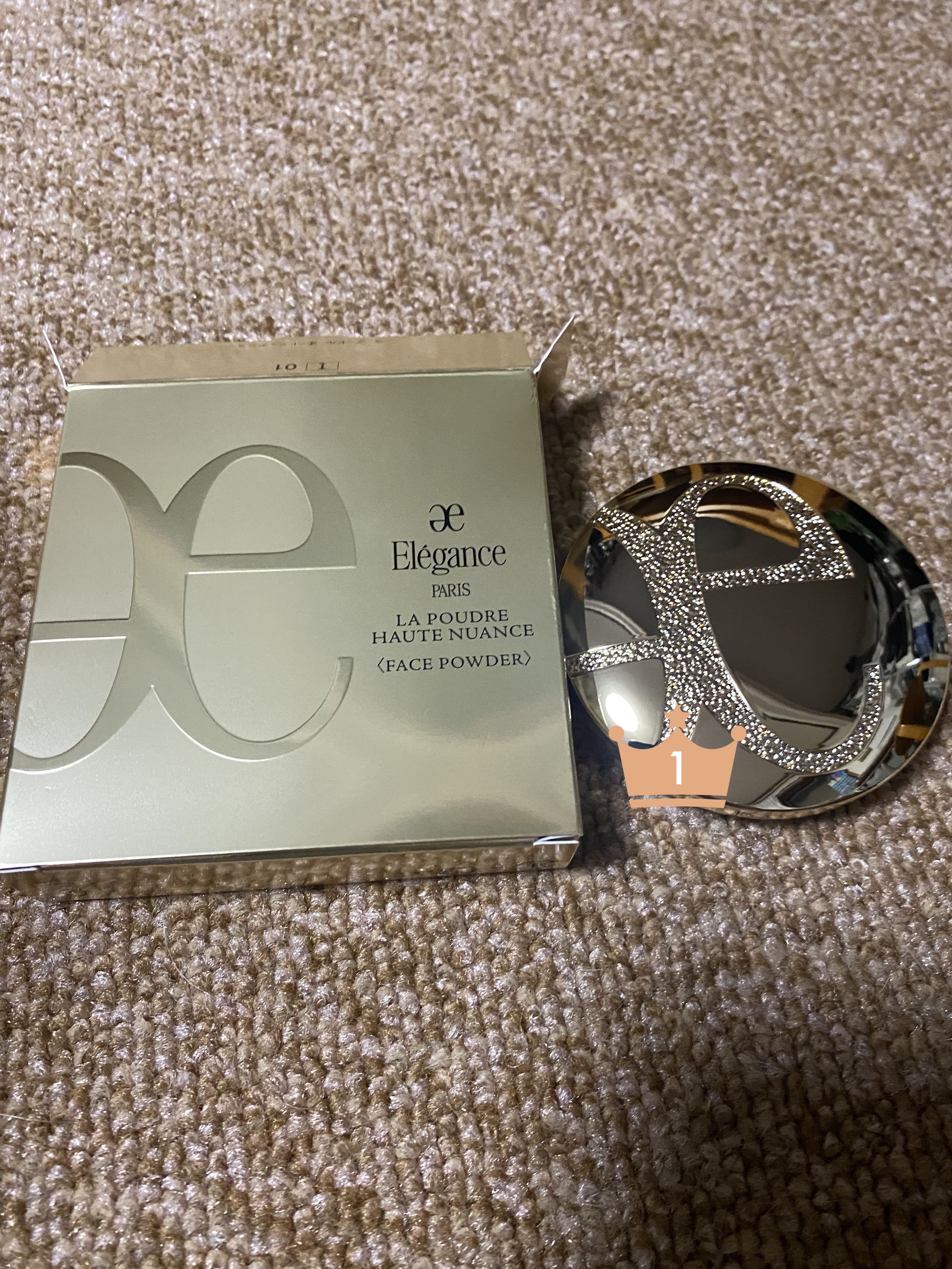 ラ プードル オートニュアンス I エレガント/Elégance/プレストパウダーを使ったクチコミ（1枚目）