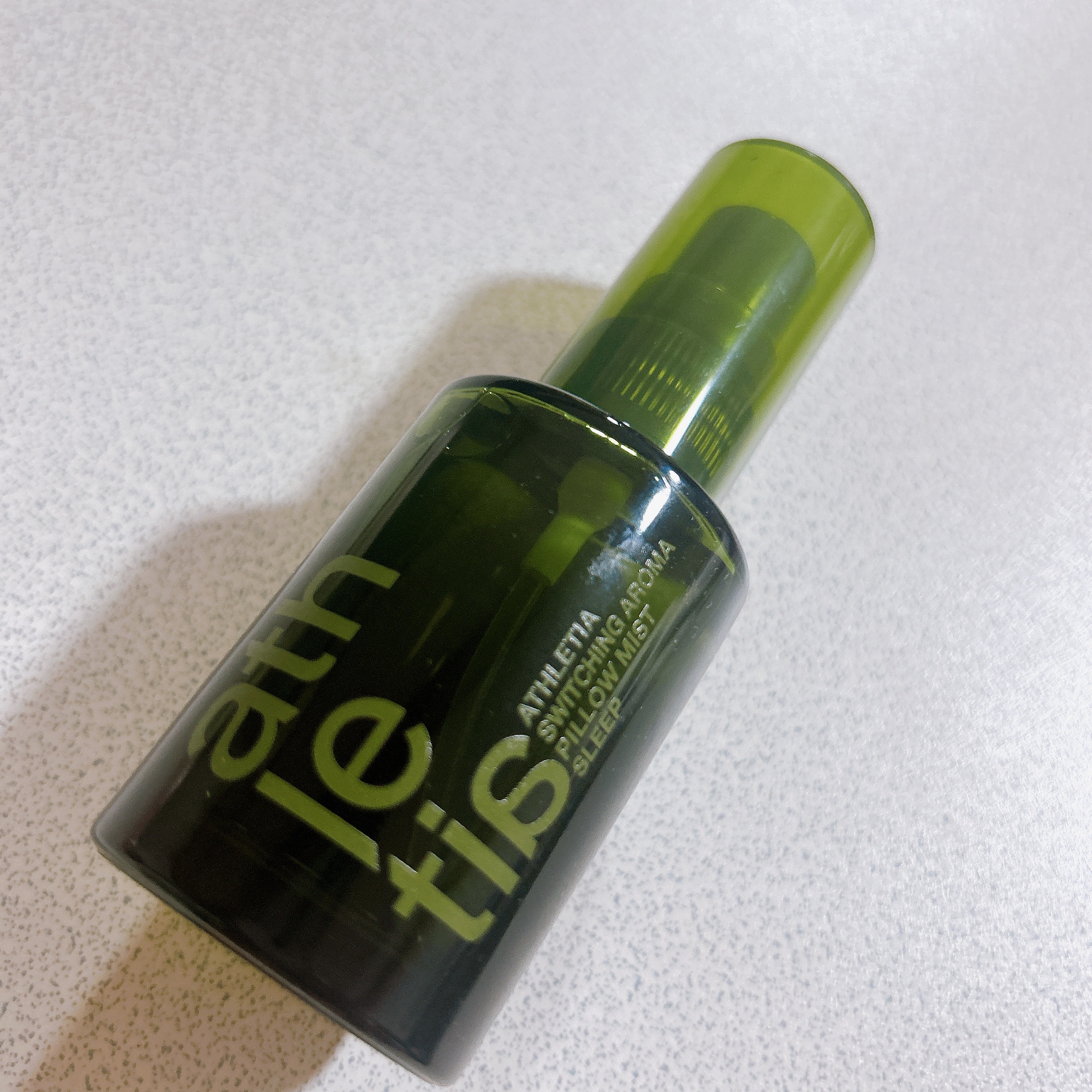 スイッチング アロマピローミスト SLEEP/athletia/ファブリックミストを使ったクチコミ（1枚目）