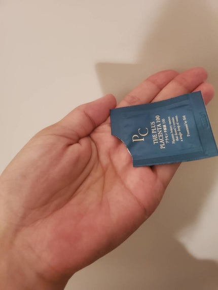 【馬プラセンタ原液100】プラセンタ原液100美容液 パウチ 1ml (馬プラセンタ)/パーフェクトC/美容液を使ったクチコミ(2枚目)