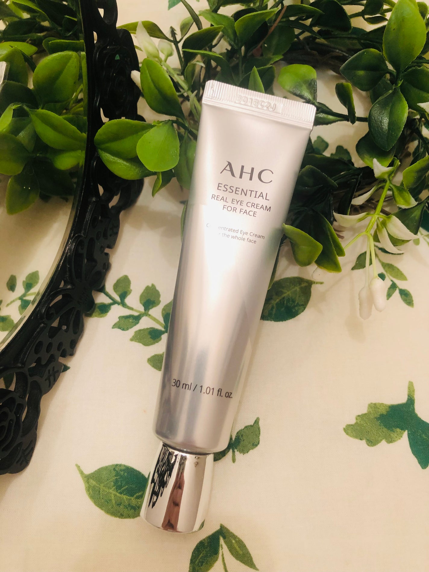 エッセンシャル リアル アイクリーム フォーフェイス/AHC/アイケア・アイクリームを使ったクチコミ(1枚目)