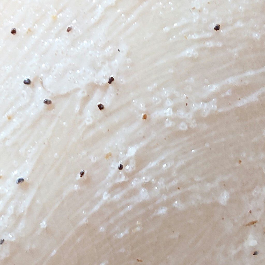 ボディスクラブ ココナッツ/THE BODY SHOP/ボディスクラブを使ったクチコミ（3枚目）