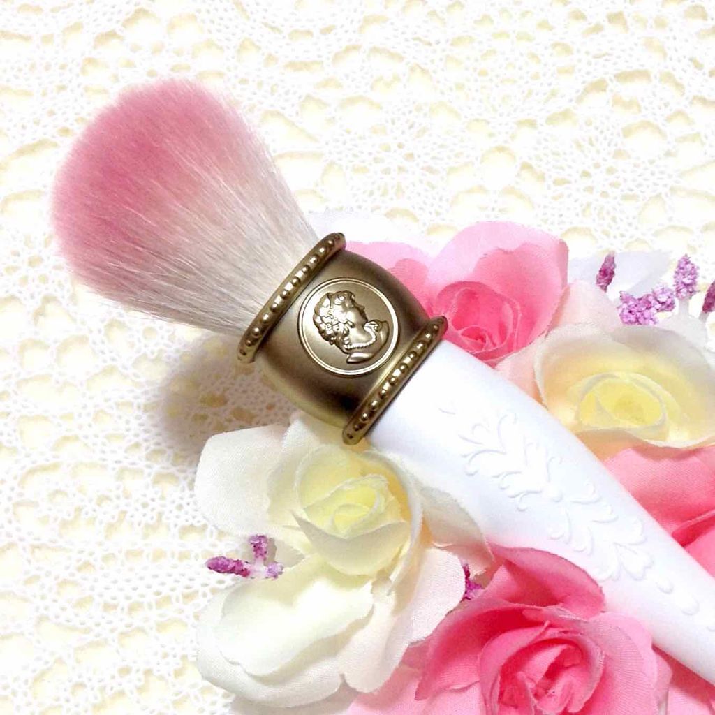 ラデュレ チーク ポット ブラシ セット レ・メルヴェイユーズ ラデュレ / チーク ブラッシュの公式商品情報