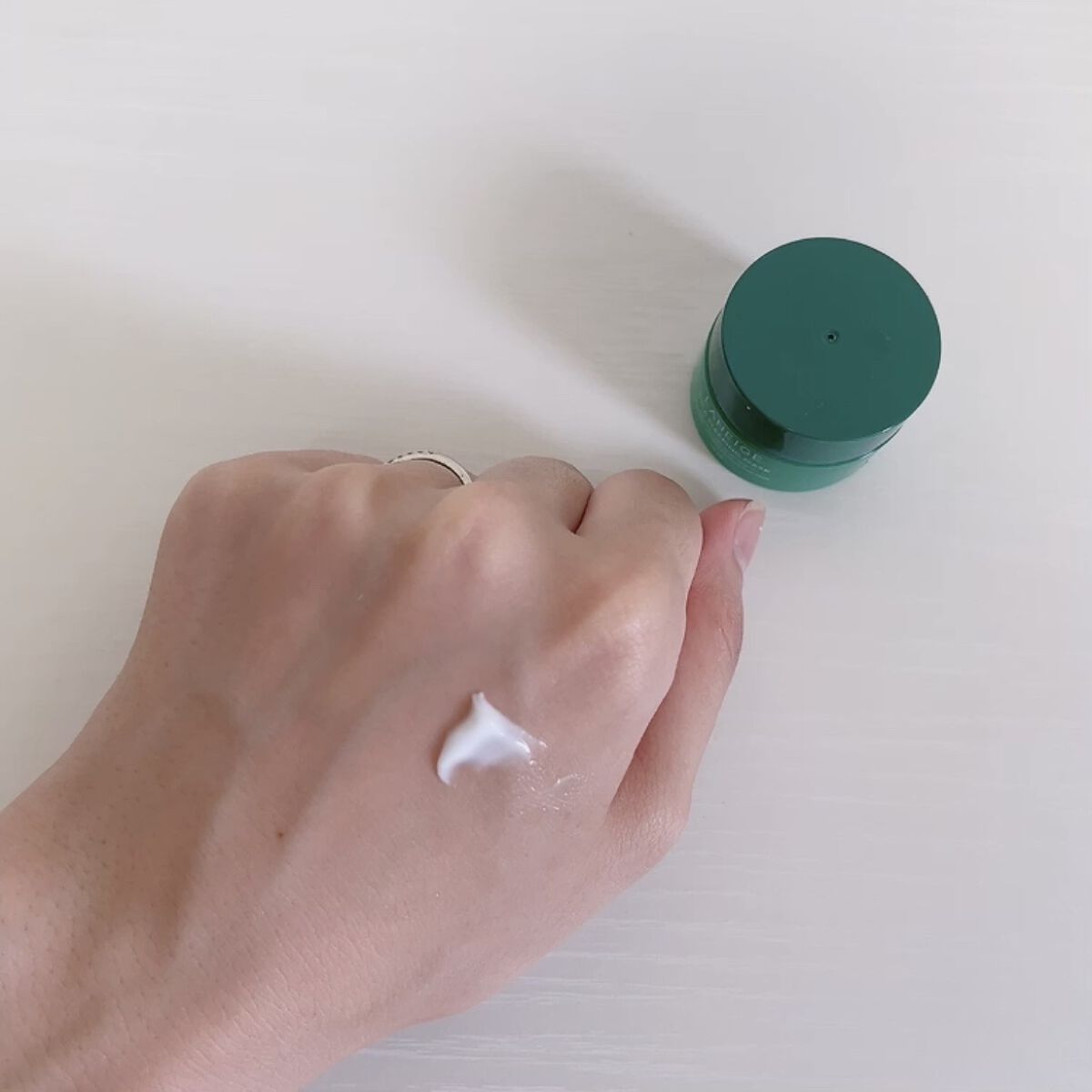 シカスリーピングマスク/LANEIGE/フェイスクリームを使ったクチコミ（2枚目）