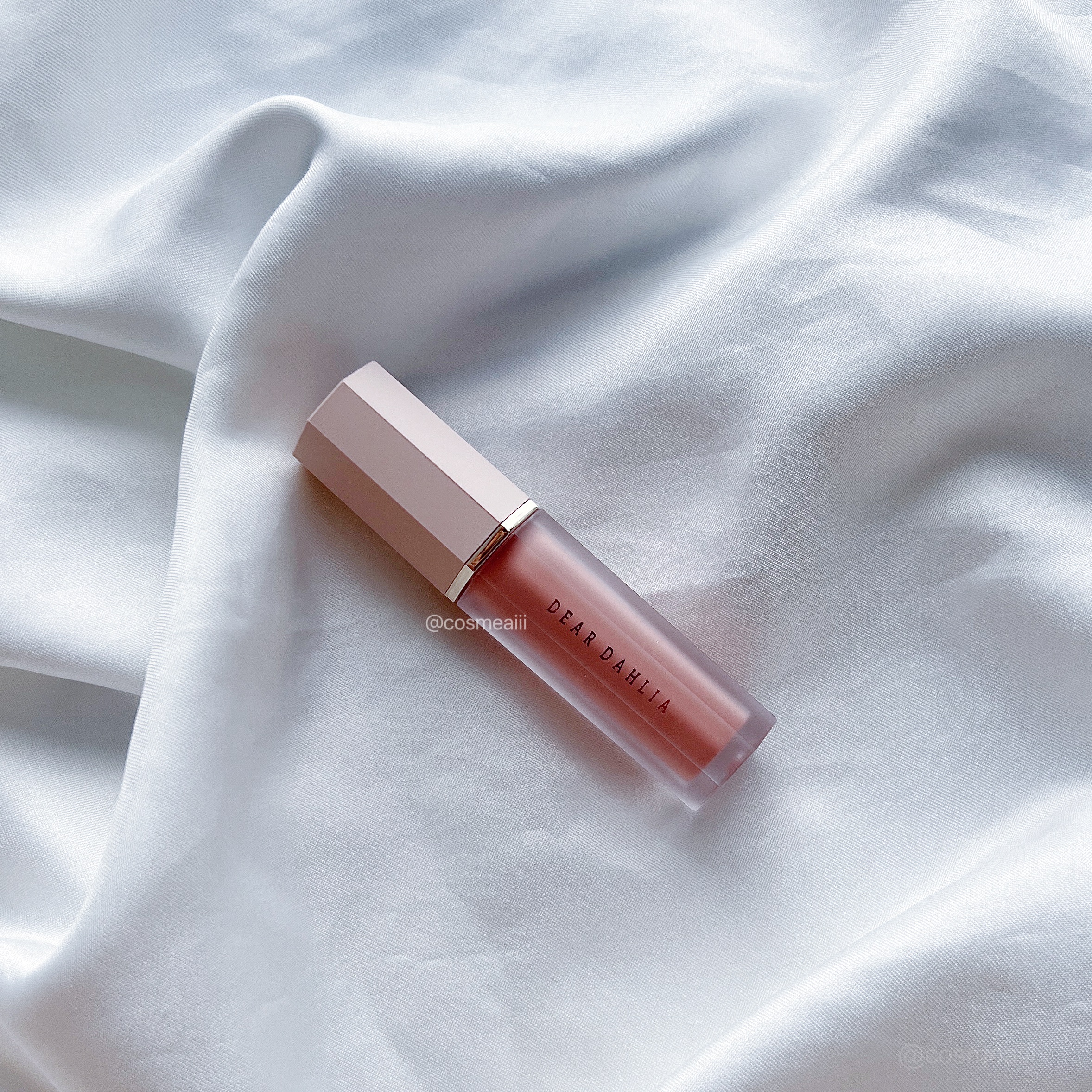 ペタルドロップリキッドブラッシャー/DEAR DAHLIA/リキッドチークを使ったクチコミ（2枚目）