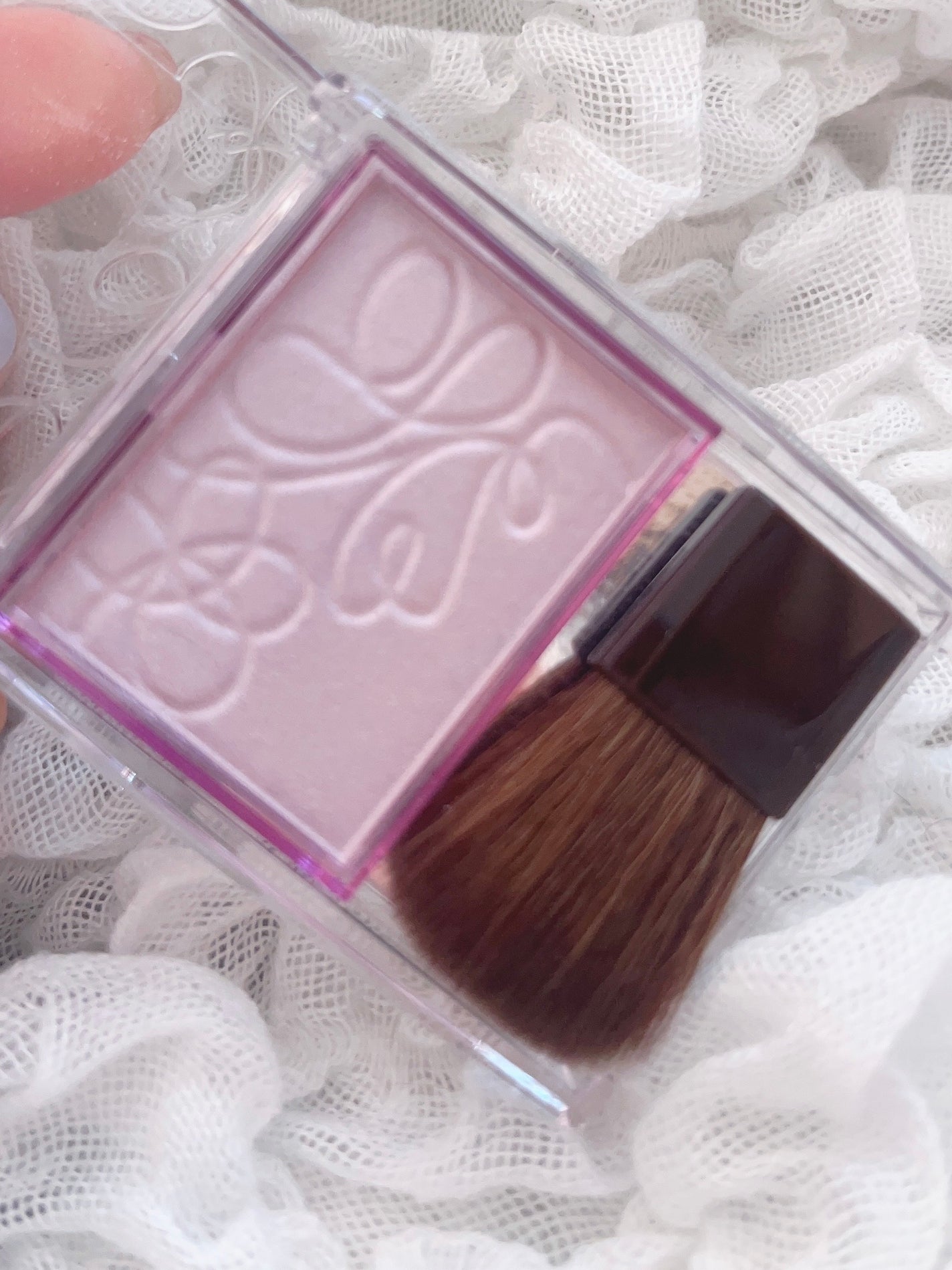 パールグロウニュアンサー/CEZANNE/パウダーハイライトを使ったクチコミ(2枚目)