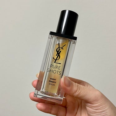 
YVES SAINT LAURENT BEAUTE
ピュアショット ナイトセラム
スターター キット