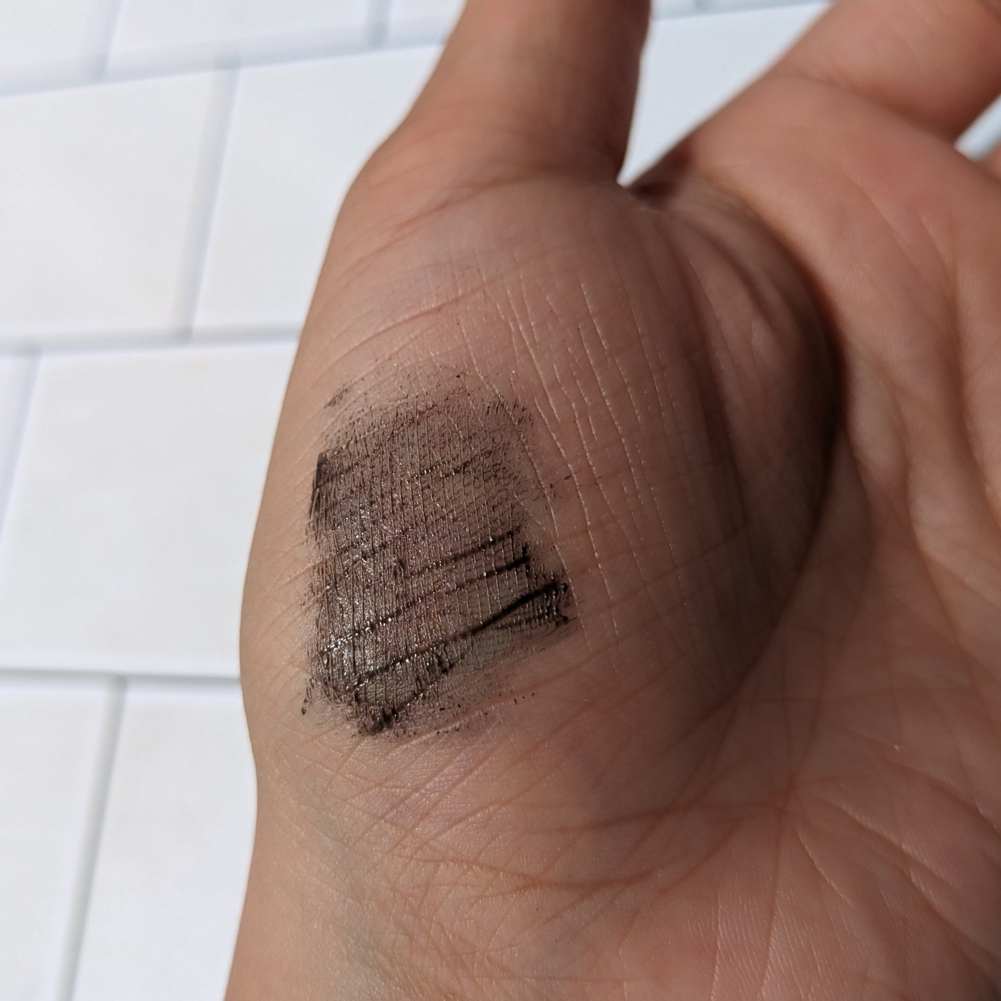 ラッシュニスタ　プライマー/MAYBELLINE NEW YORK/マスカラ下地を使ったクチコミ（3枚目）