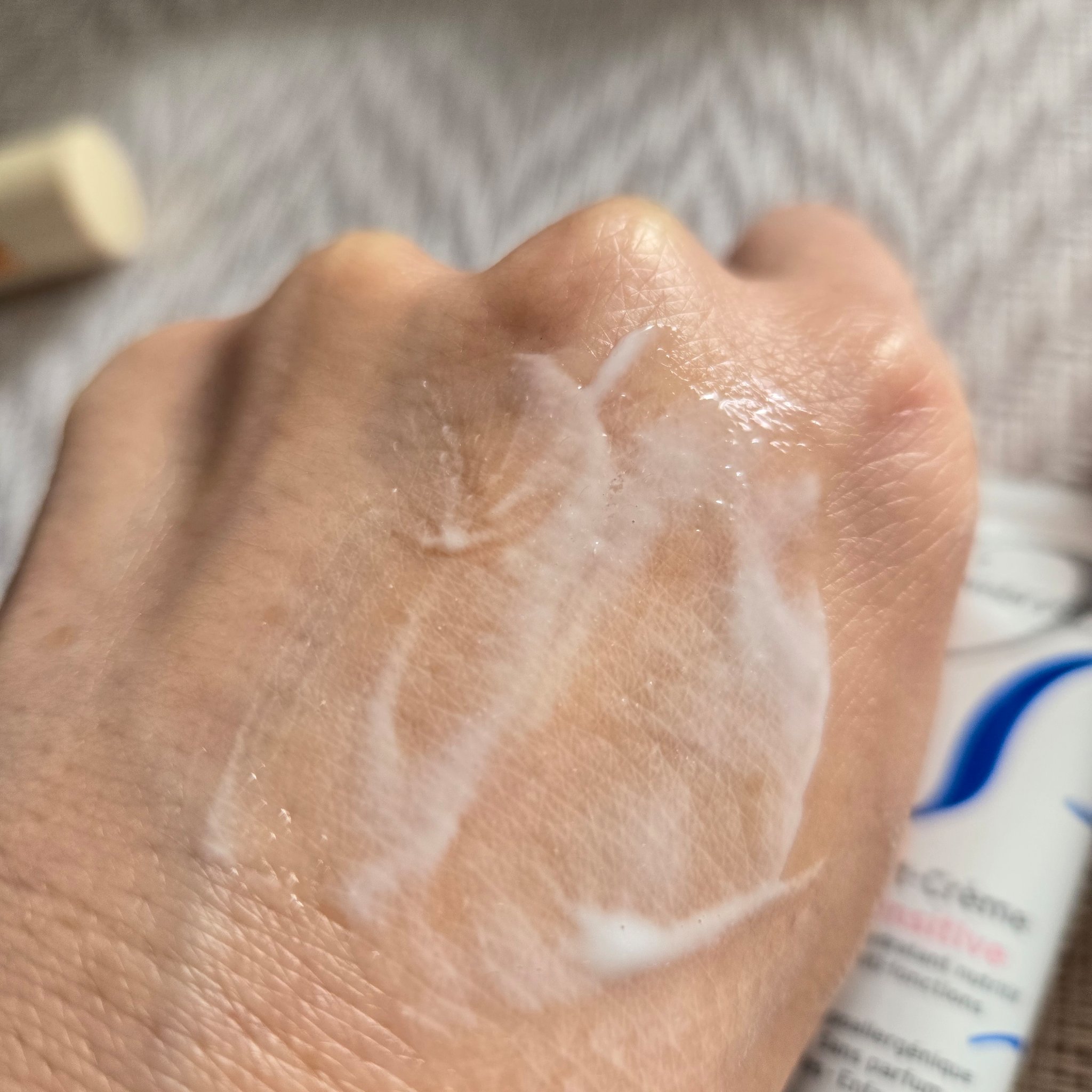 アンブリオリス プロテクションクリーム/アンブリオリス/フェイスクリームを使ったクチコミ（3枚目）