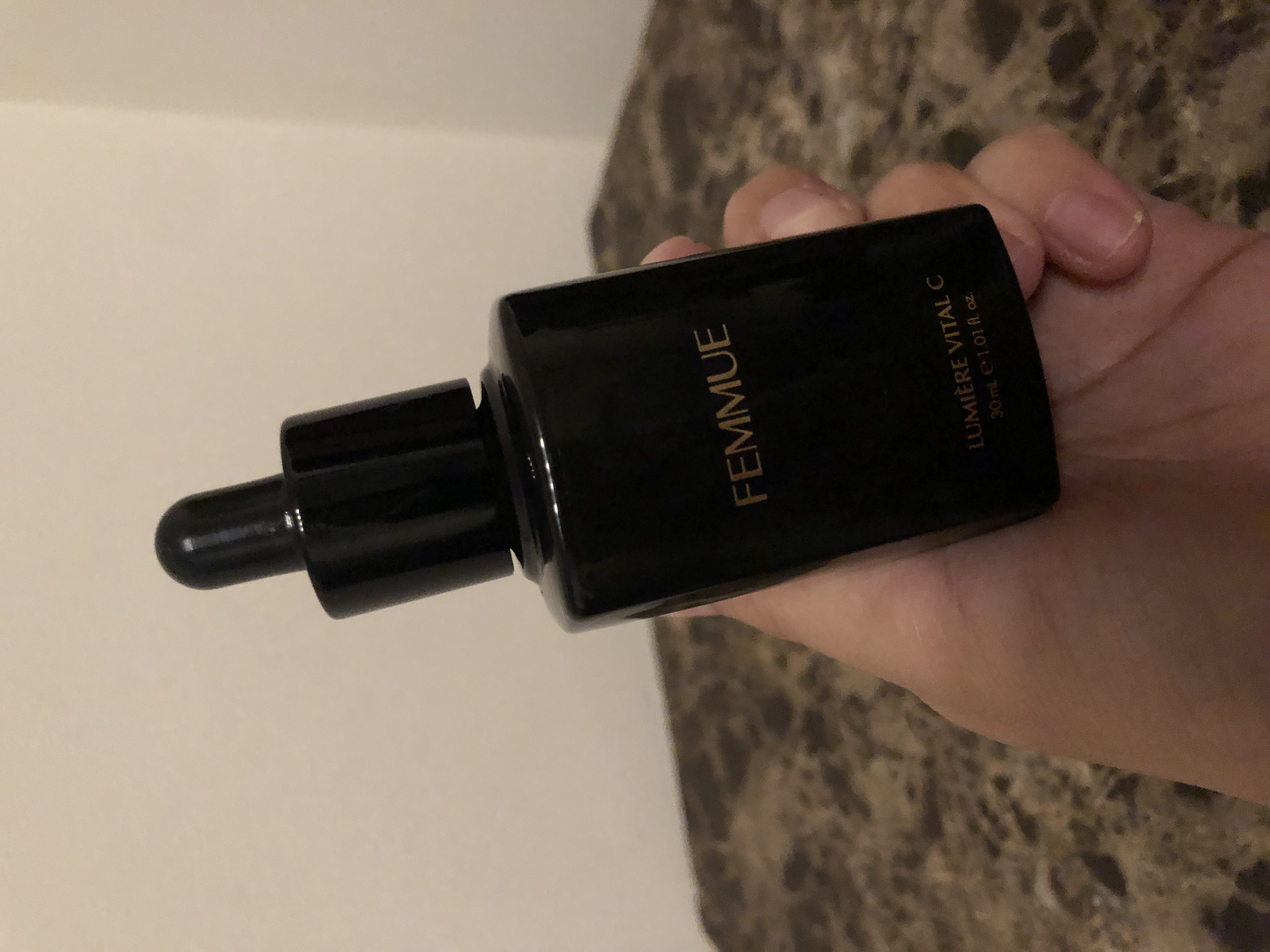 ルミエール ヴァイタルC/FEMMUE/ブースター・導入液を使ったクチコミ（1枚目）