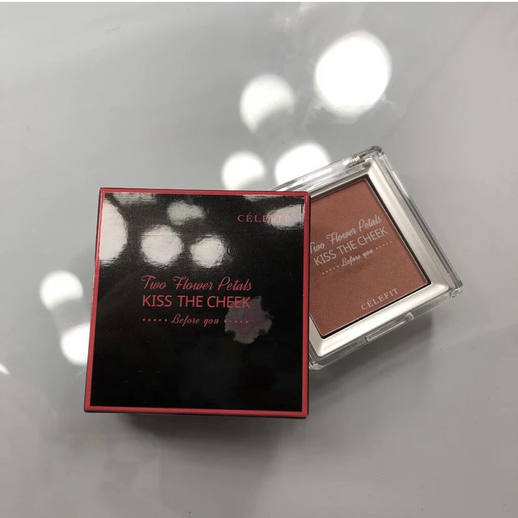 CELEFIT KISS THE CHEEK（BLUSHER 4 SET）