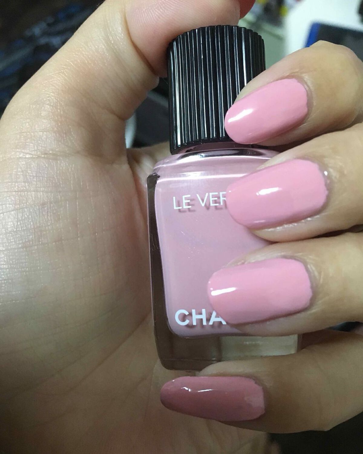 ヴェルニ ロング トゥニュ 588 ヌーヴォラ ロザ