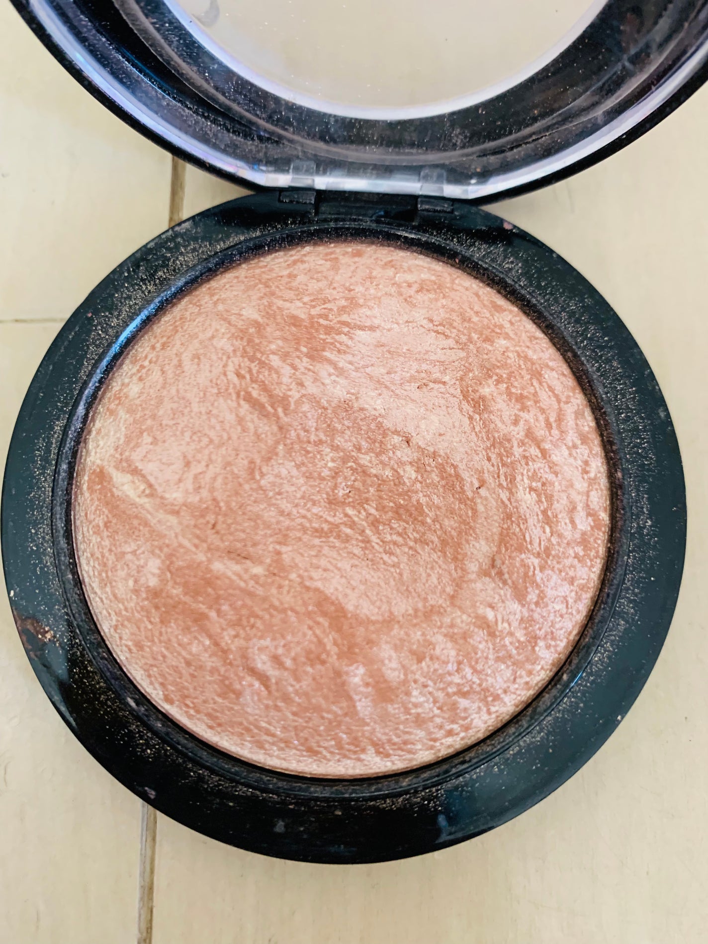 M·A·C ミネラライズ スキンフィニッシュ/M・A・C/パウダーハイライトを使ったクチコミ(2枚目)