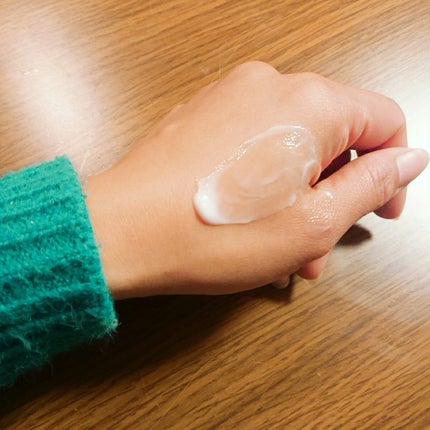 ビーポジティブ ハンドセラム/Awake/ハンドクリームを使ったクチコミ(3枚目)