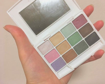 12色アイシャドウパレット/LOUJENE/アイシャドウパレットを使ったクチコミ(1枚目)