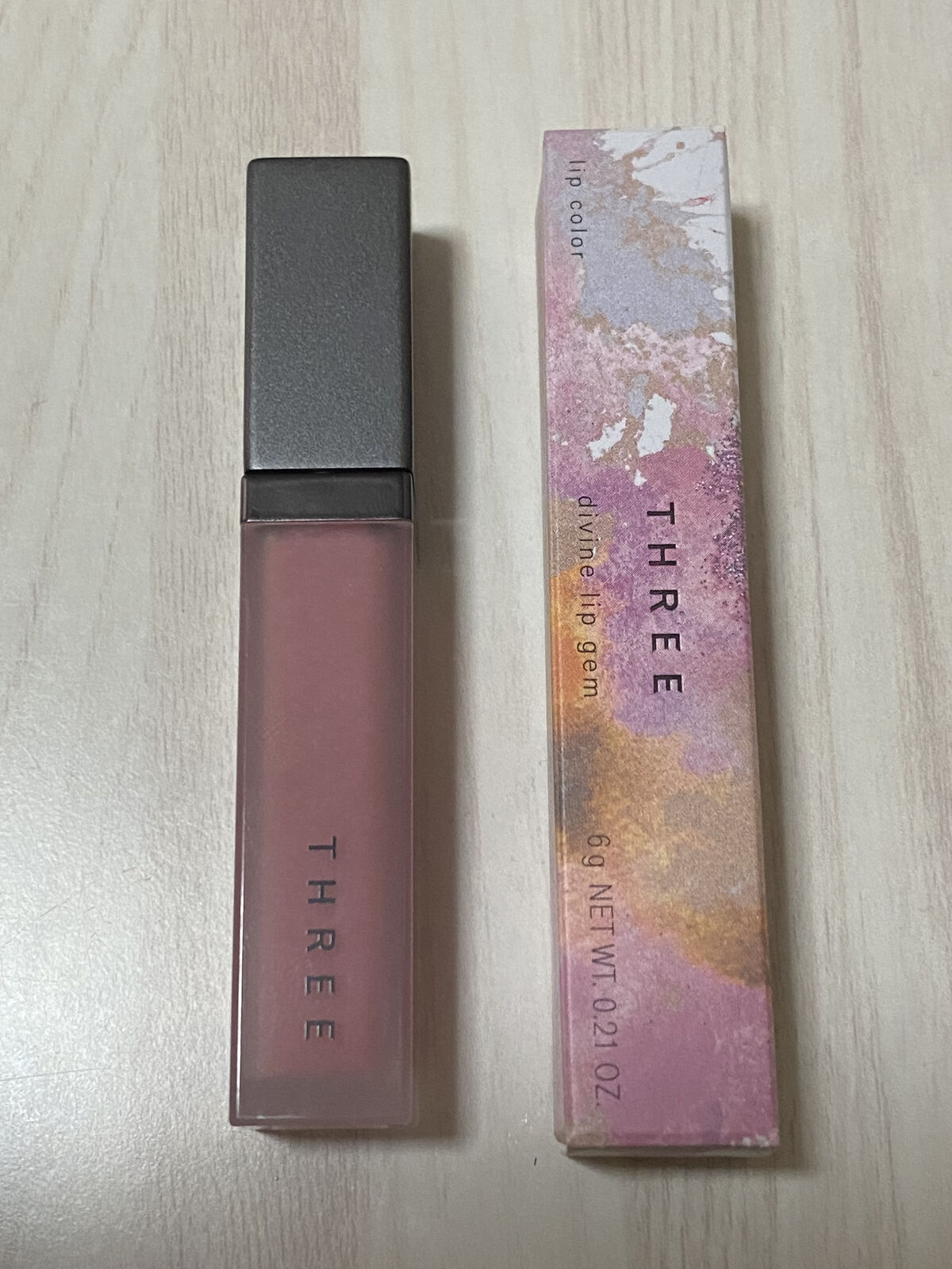 THREE ディヴァインリップジェム X01 BLOOM BOOM/THREE/口紅を使ったクチコミ（2枚目）