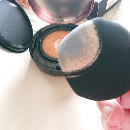 フローレス ルミエール ラディアンス パーフェクティング トーンアップ クッション/ローラ メルシエ/クッションファンデーションを使ったクチコミ(4枚目)