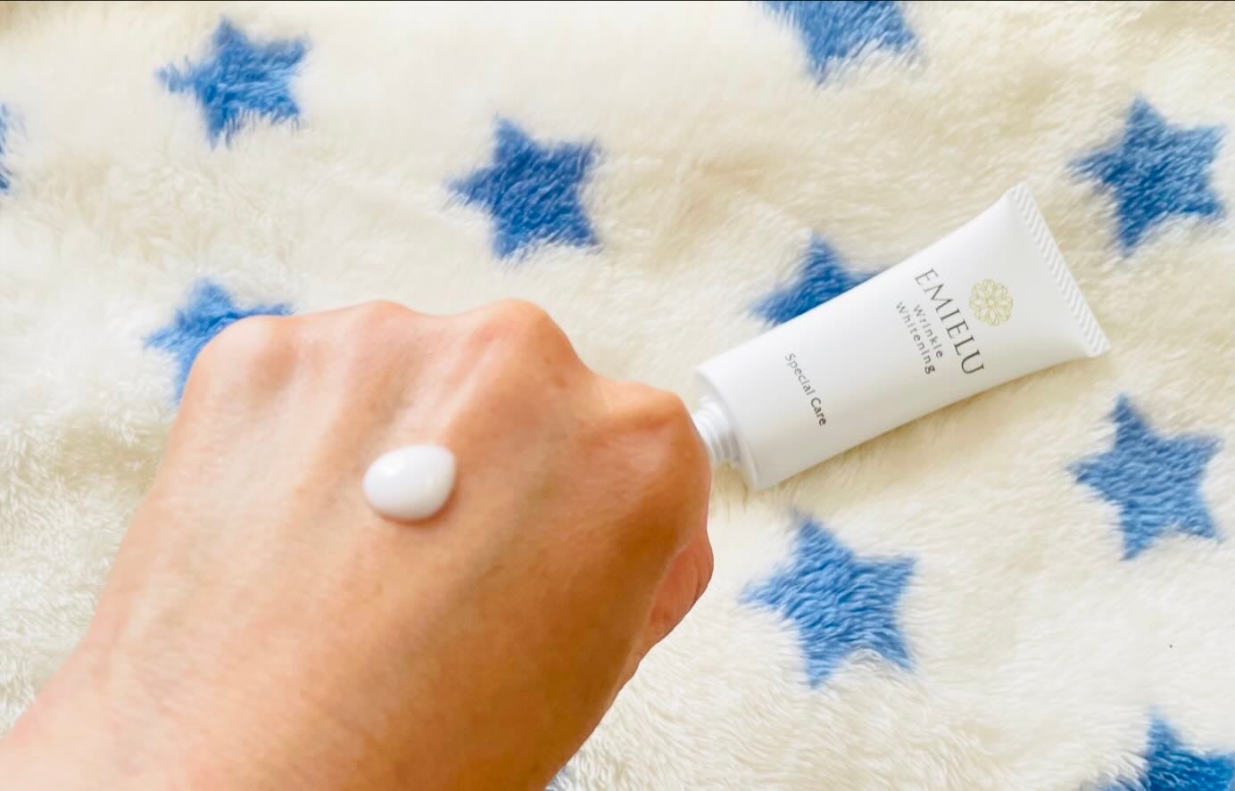 akana on LIPS 「シワ対策・美白リンクルクリームエミエル(医薬部外品)乳液のよう..」(6枚目)