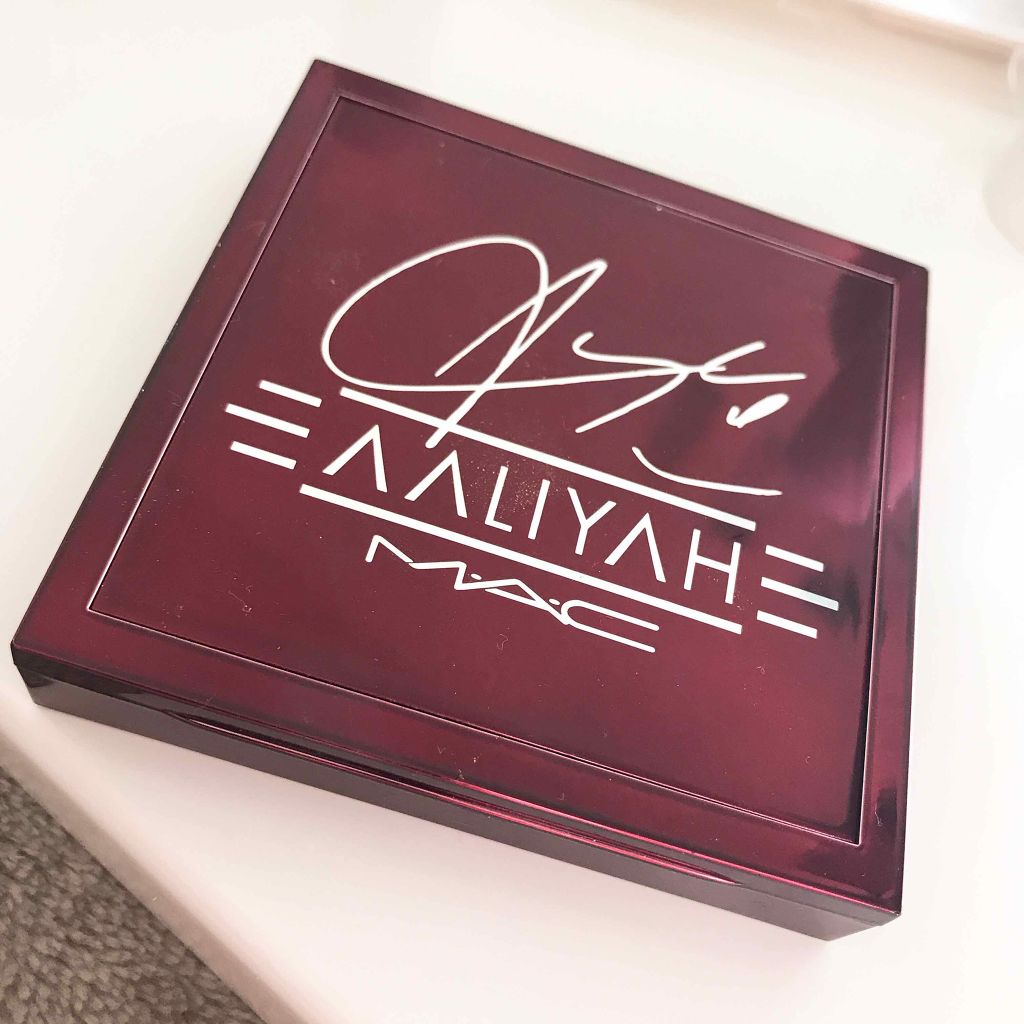 スモール アイシャドウ × 9 エイジ エイント ナッシング/M・A・C/アイシャドウパレットを使ったクチコミ(2枚目)