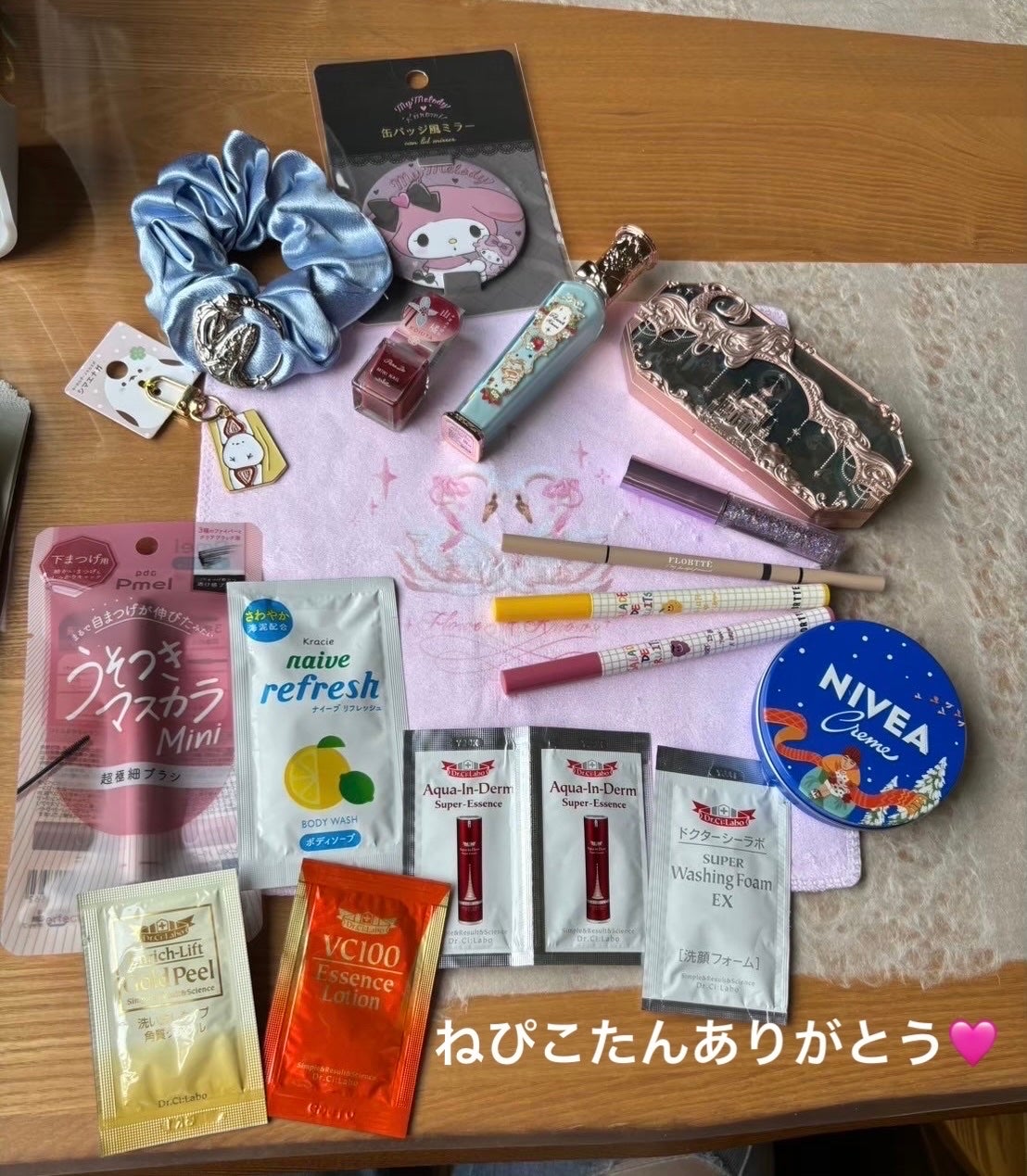 アクアインダーム スーパーエッセンス/ドクターシーラボⓇ/ブースター・導入液を使ったクチコミ(4枚目)