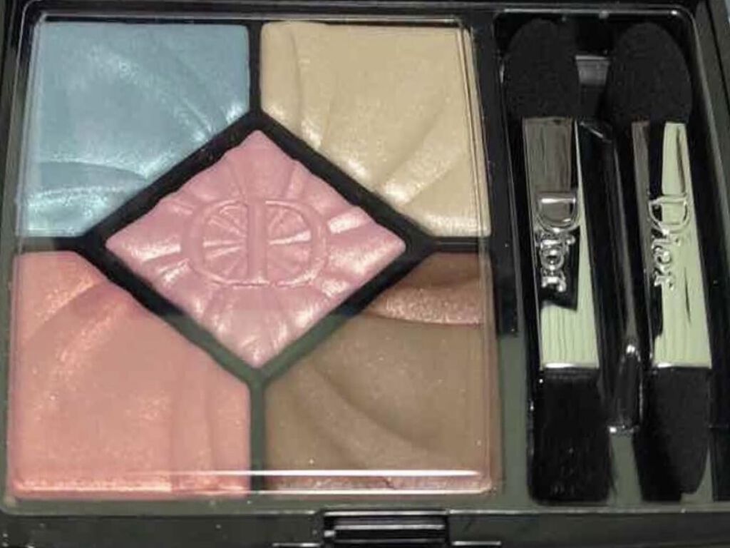 サンク クルール〈ロリグロウ〉/Dior/アイシャドウパレットを使ったクチコミ（2枚目）