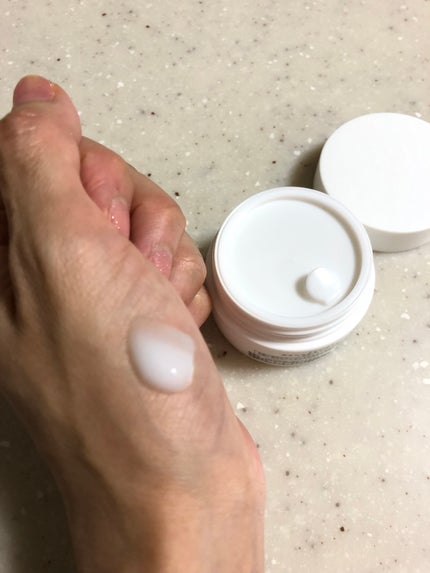 ボタニカルモイストクリーム/ヴァントルテ/フェイスクリームを使ったクチコミ(5枚目)