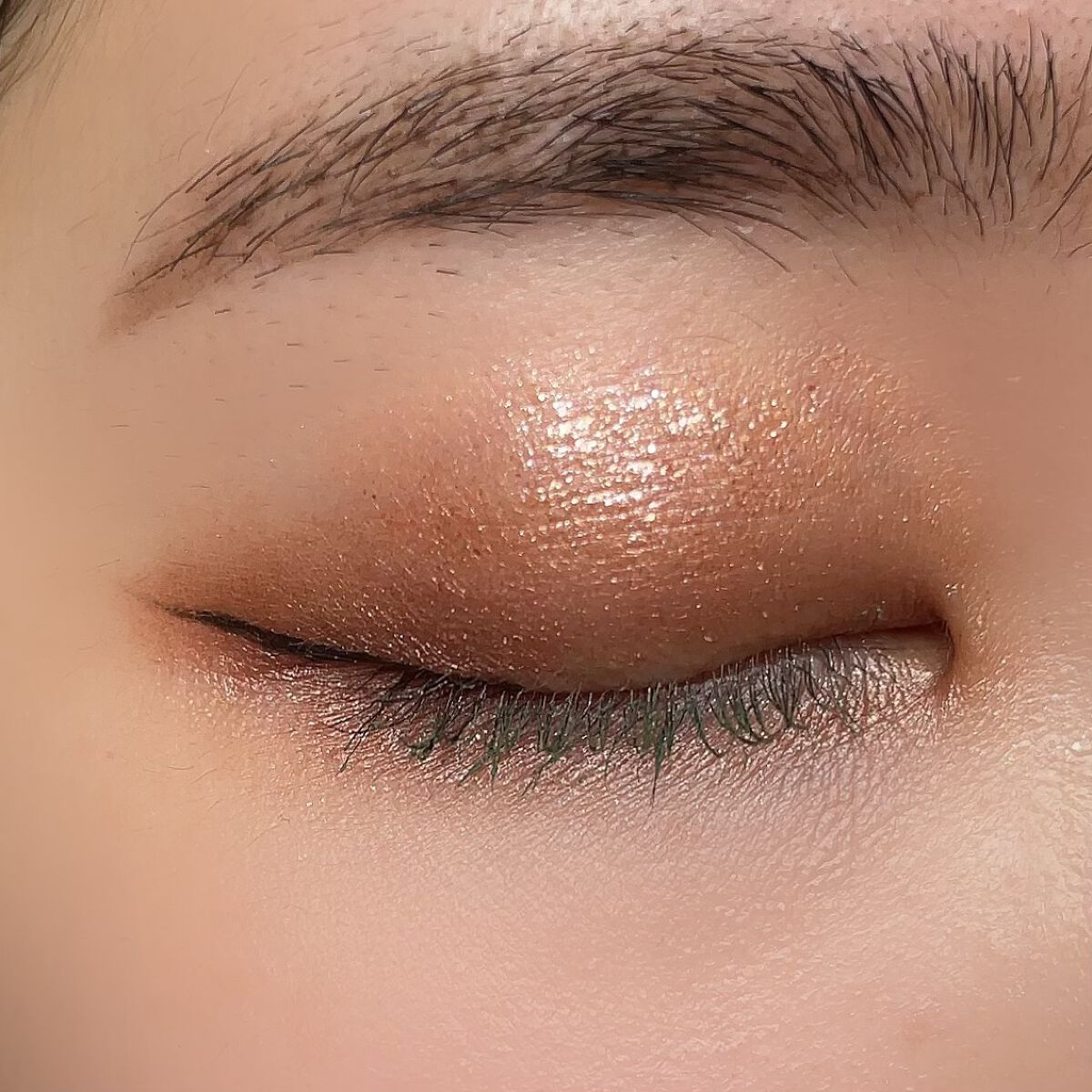 16CANDY ROCK PEAEL POWDER ハニーキャンディー/16BRAND/単色アイシャドウを使ったクチコミ（2枚目）