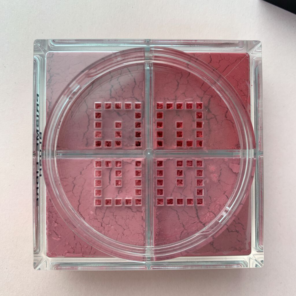 プリズム・リーブル・ブラッシュ/GIVENCHY/パウダーチークを使ったクチコミ（3枚目）