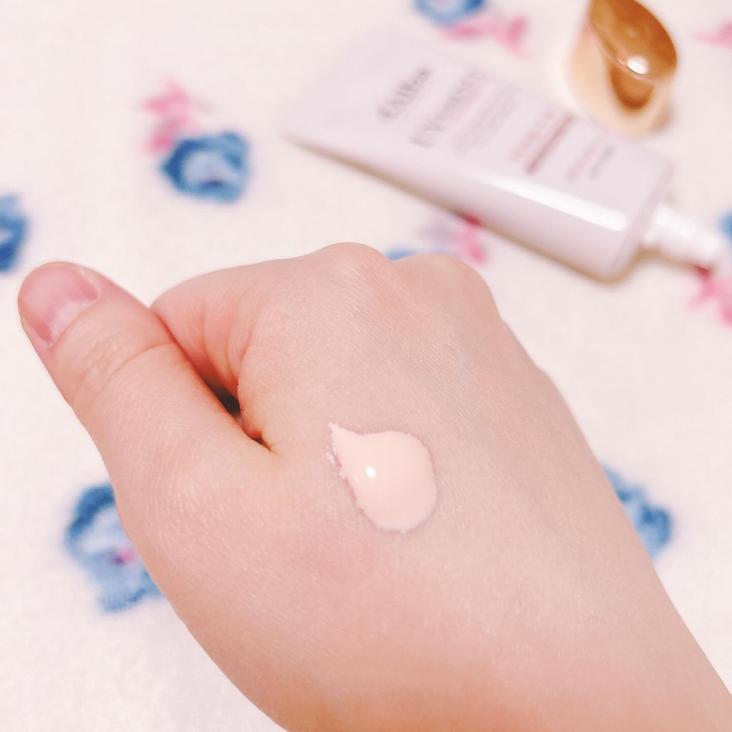 ダルバ ホワイトトリュフバイタルスプレーセラム/ダルバ/ミスト状化粧水を使ったクチコミ（3枚目）