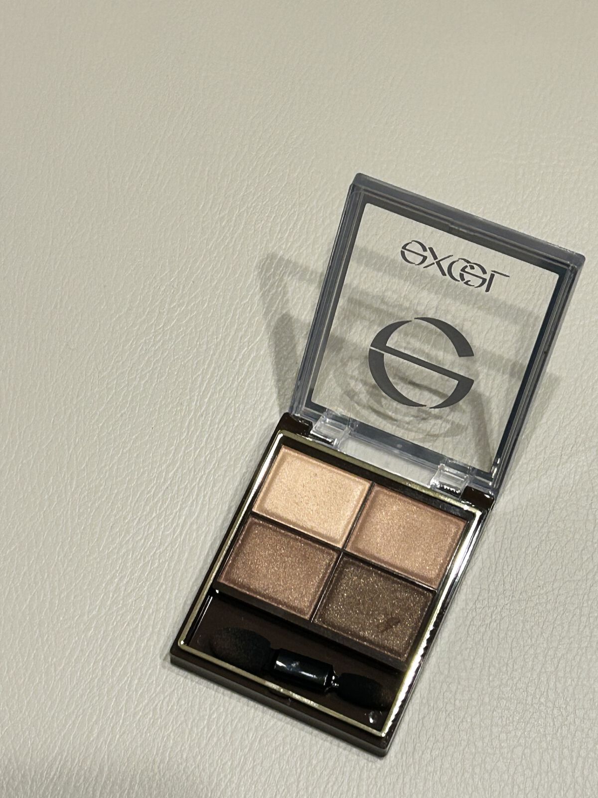 スキニーリッチシャドウ/excel/アイシャドウパレットを使ったクチコミ（3枚目）