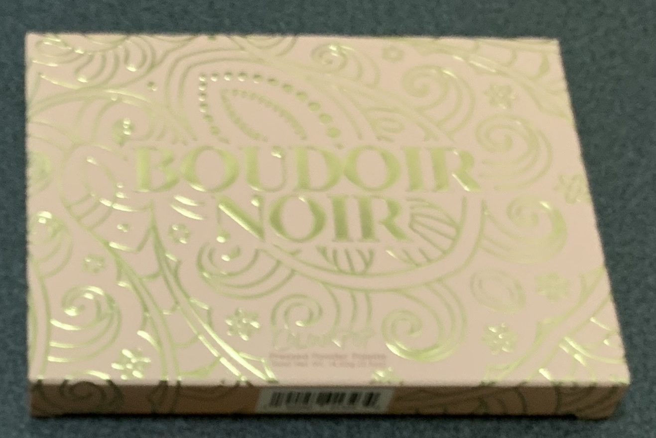 BOUDOIR NOIR/ColourPop/アイシャドウパレットを使ったクチコミ（3枚目）