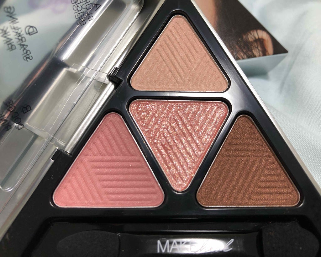 ヒドゥントライアングルアイパレット/MAKEHEAL/アイシャドウパレットを使ったクチコミ(2枚目)