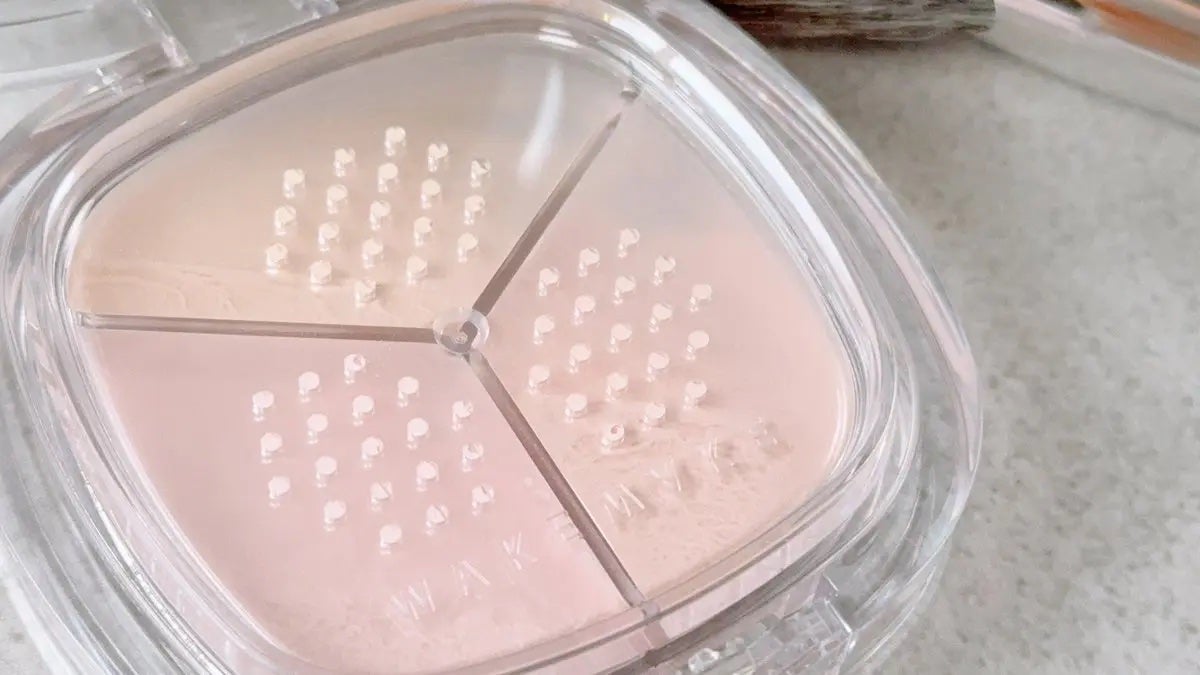 ステイフィクサーマルチカラーパウダー/wakemake/ルースパウダーを使ったクチコミ(2枚目)