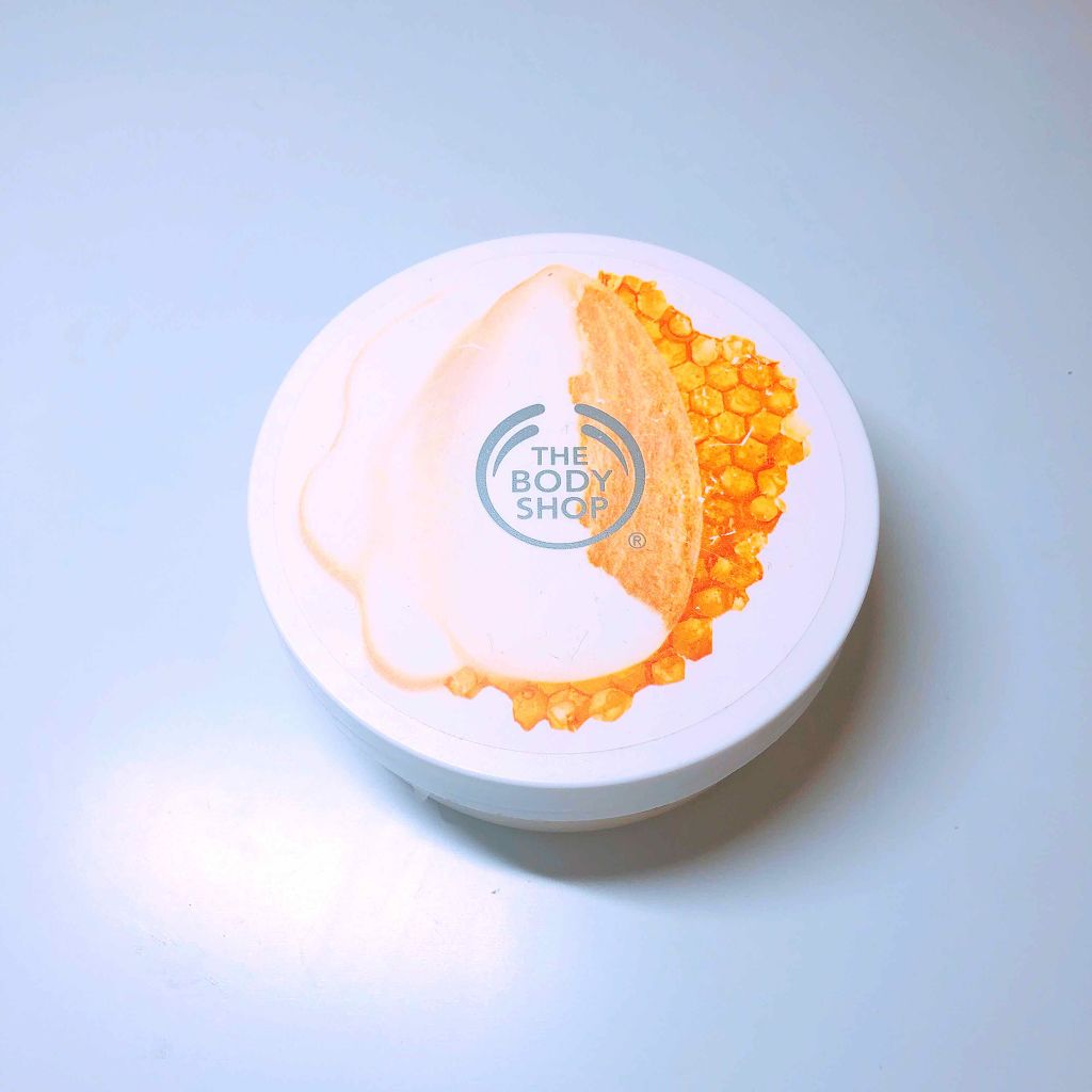ボディバター アーモンドミルク＆ハニー/THE BODY SHOP/ボディクリームを使ったクチコミ（1枚目）