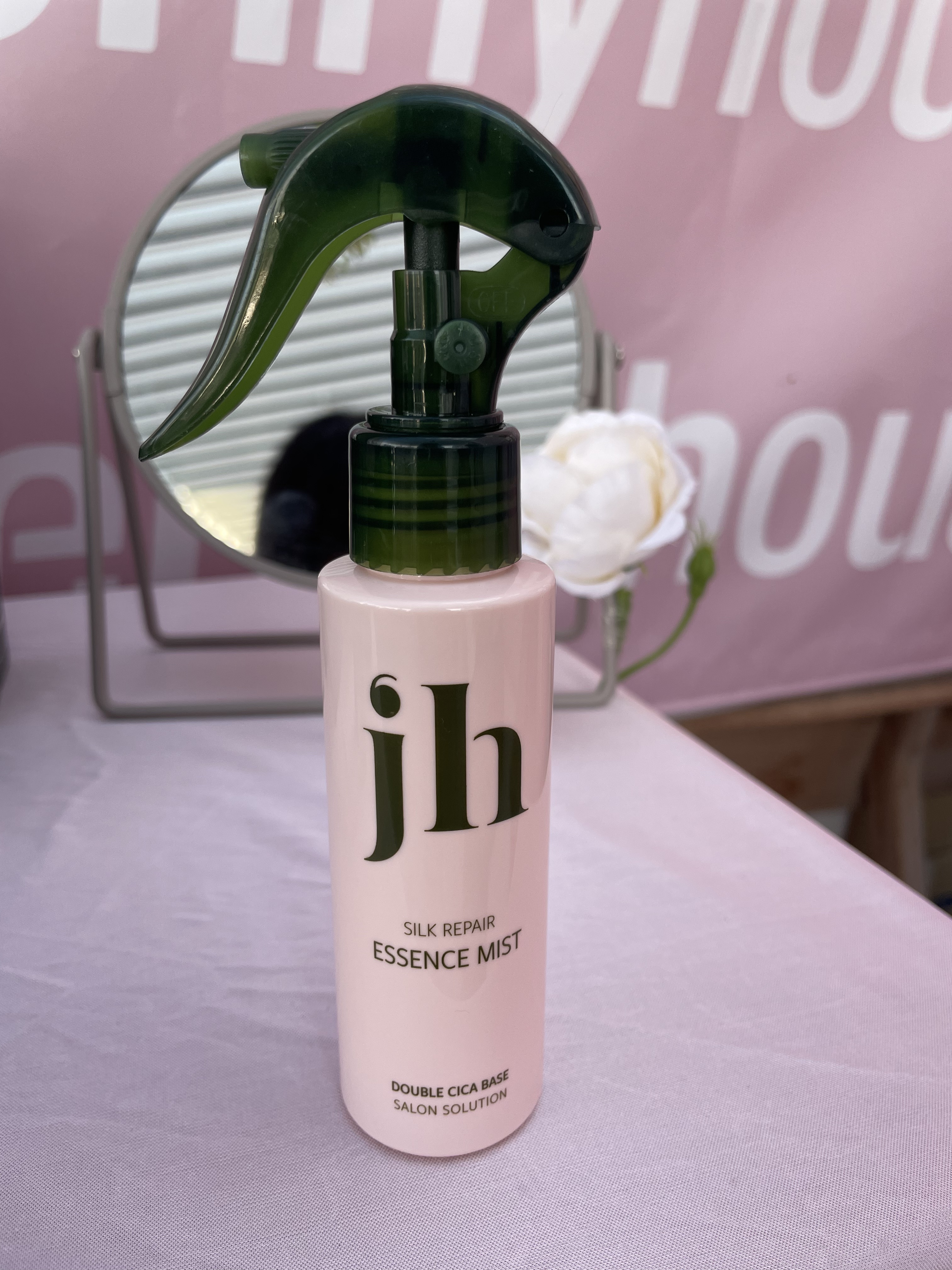 シルクリペアエッセンスミスト/jenny house/ヘアミストを使ったクチコミ（1枚目）