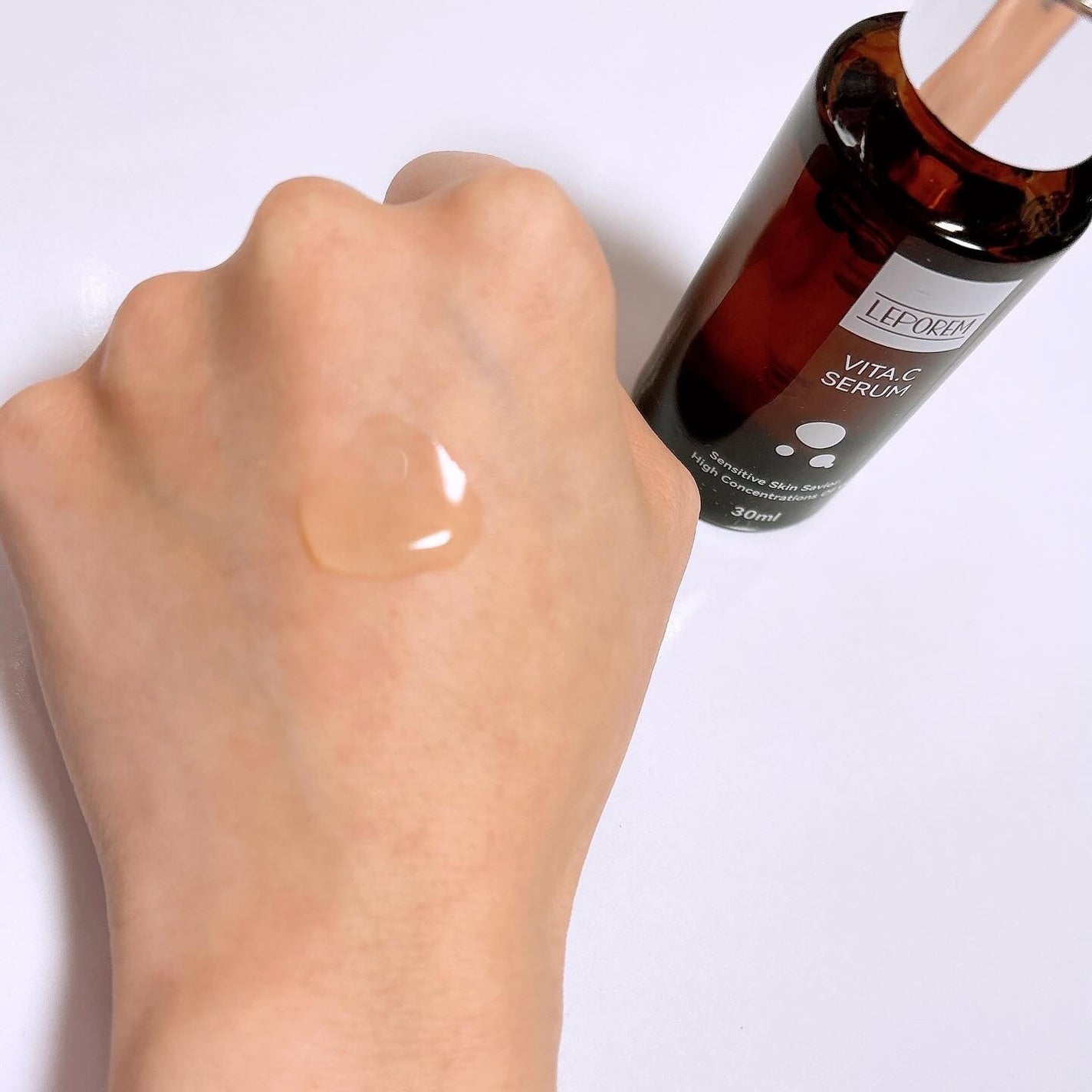 LENA on LIPS 「.▷LEPOREM毛穴美容液ビタミンCエチル・ヒアルロン酸など..」(5枚目)