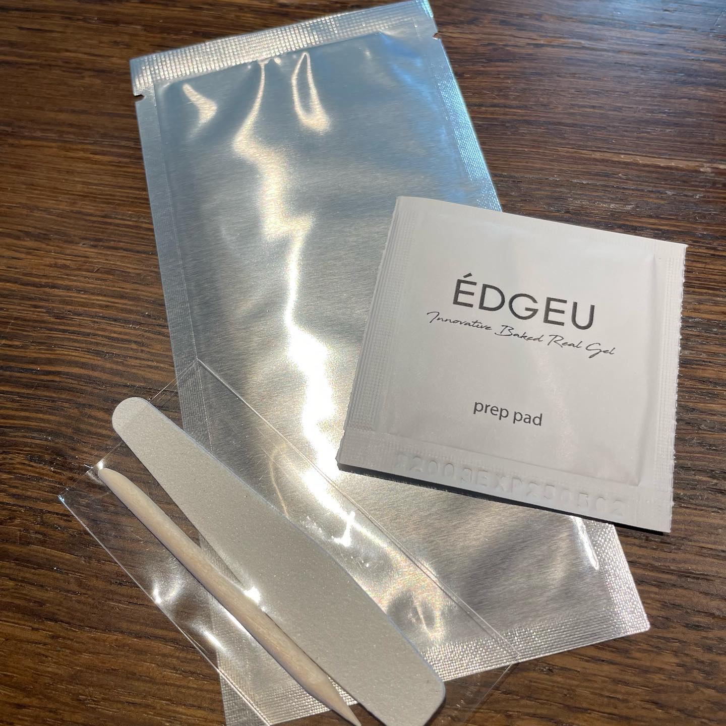 EDGEU ジェルネイルシール/EDGEU/ネイルシールを使ったクチコミ（2枚目）