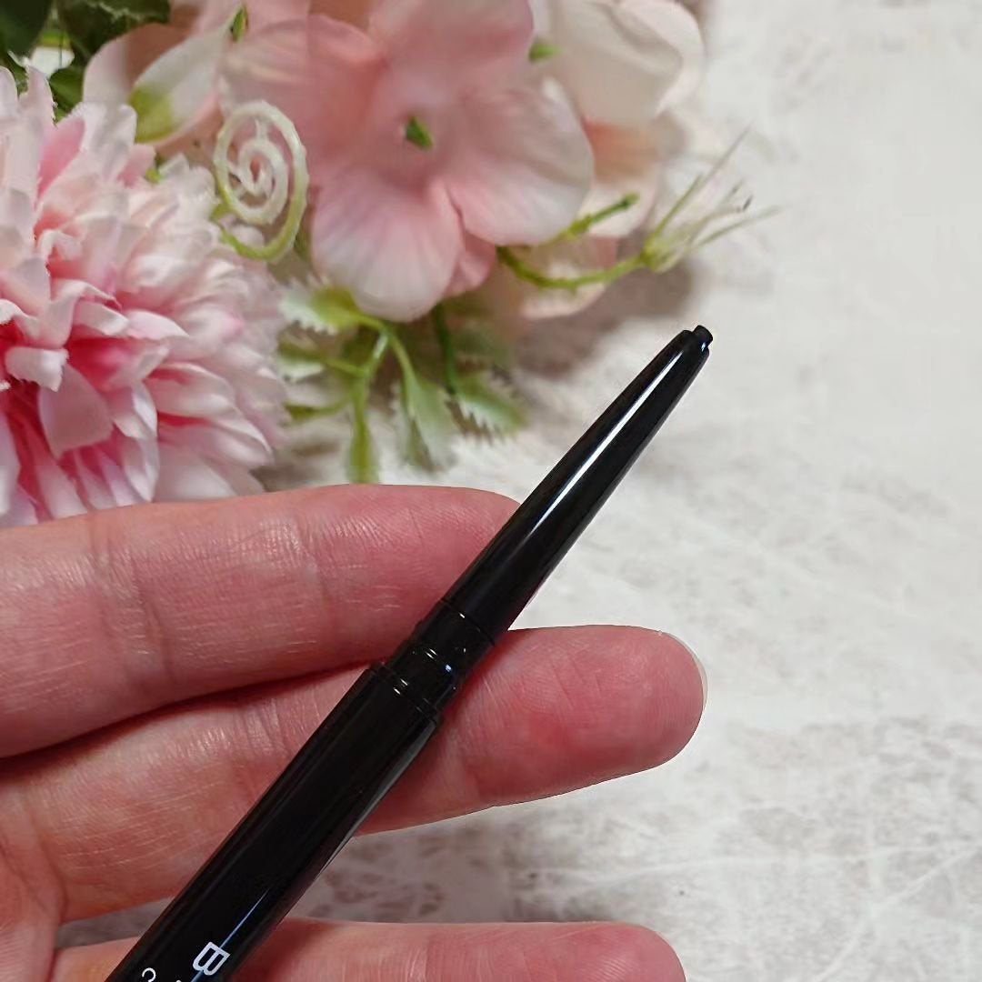 パワーアイズ ウォータープルーフライナー/ブリリアージュ/ペンシルアイライナーを使ったクチコミ(4枚目)